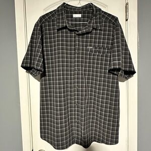 Columbia Men's Gray Plaid Button Down Shirt